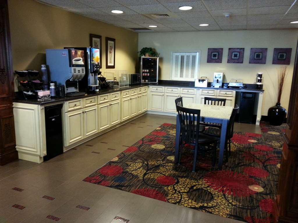 Best Western Plus Brandywine Inn & Suites Monticello Restaurant foto